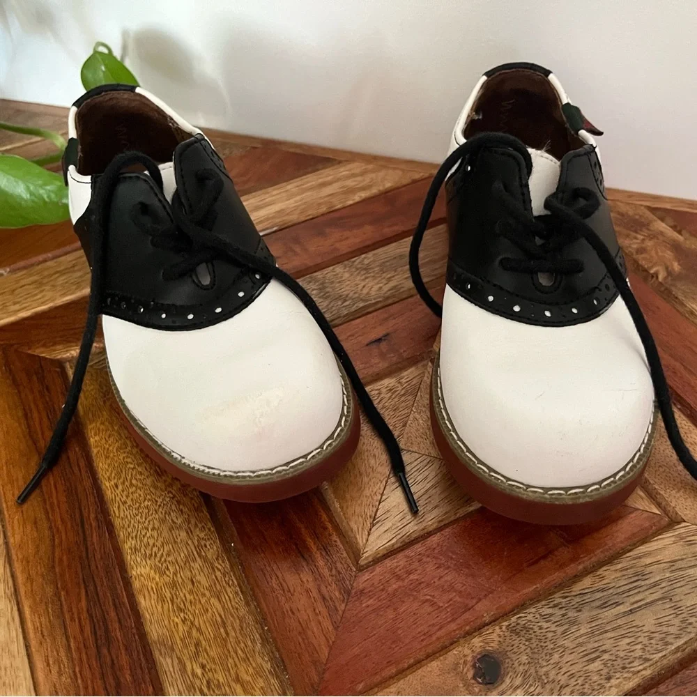 Bass Leather Oxfords